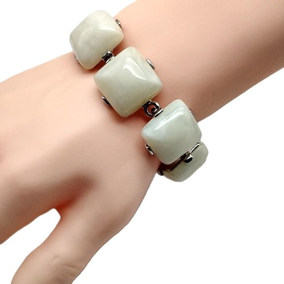 Hutton Wilkinson White Puffy Square Link Toggle Bracelet - Picture 9 of 13